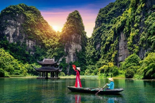 Trang An Grottoes Tour - Ninh Binh Private Car