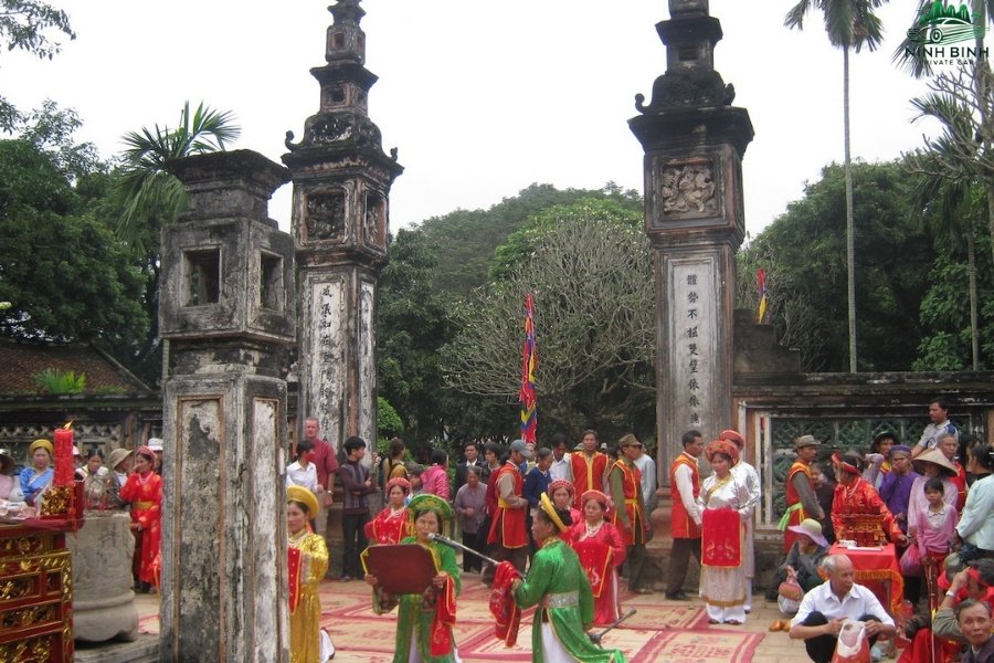 Festivals in Ninh Binh - Ninh Binh Private Car