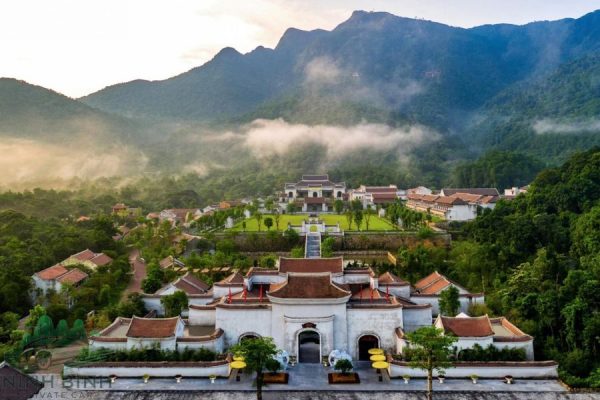 Ninh Binh To Yen Tu By Private Car - Ninh Binh Private Car