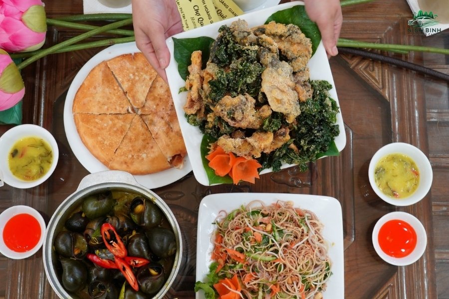Where to eat in Ninh Binh? - Ninh Binh Private Car