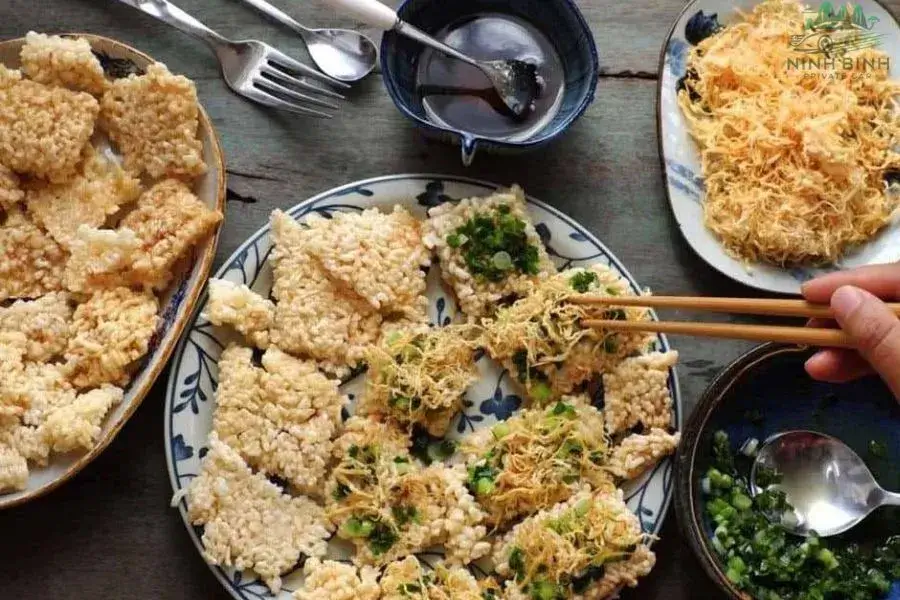 Com Chay Ninh Bình (Crispy Scorched Rice)