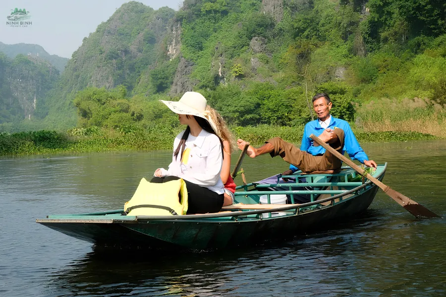Tam Coc Boat - Ninh Binh Private Car